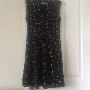Buttons down sleeveless casual dress size S